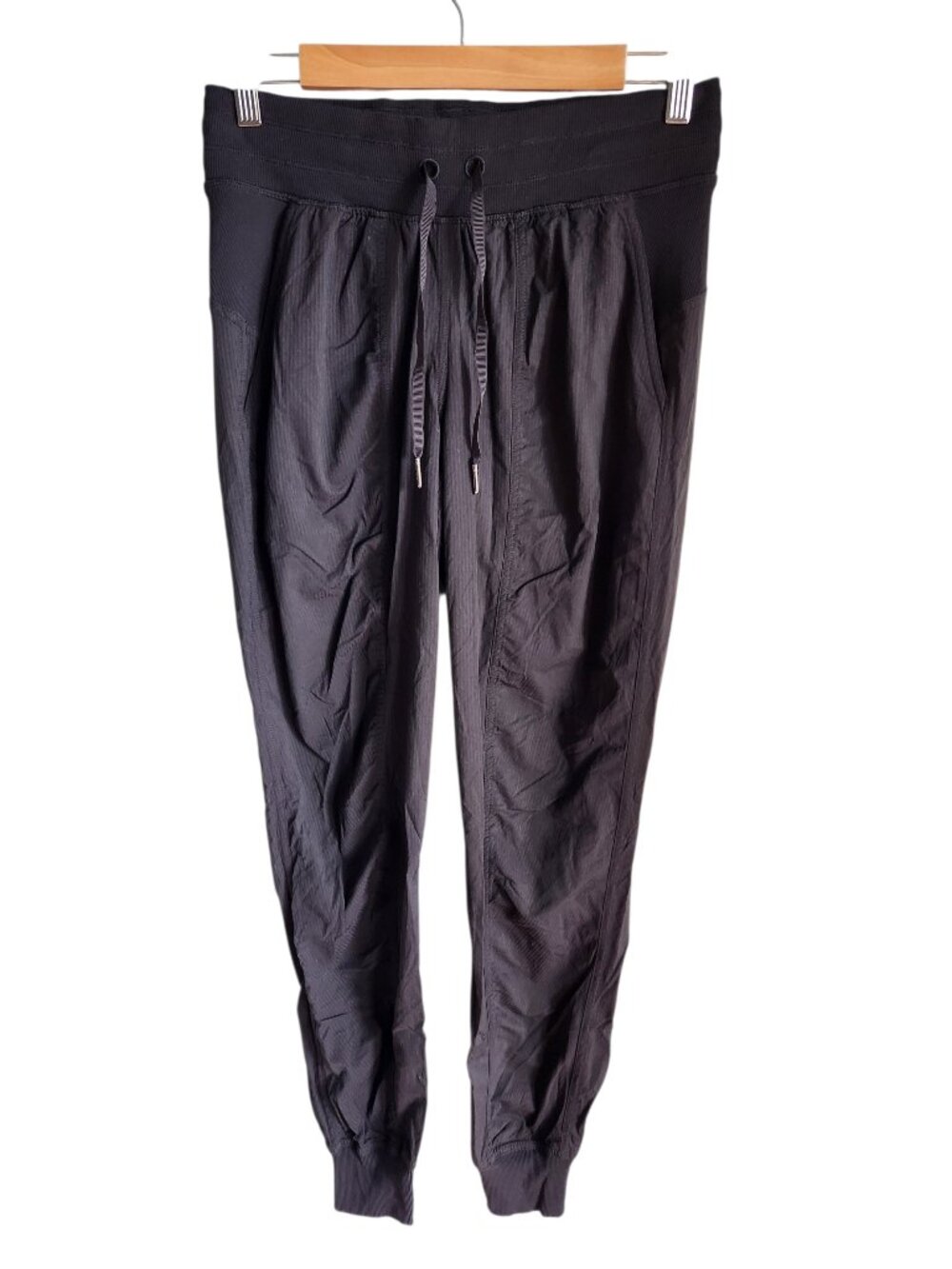 Lululemon Pants Women's Black 6 Dance Studio Mid Rise Jogger Pant